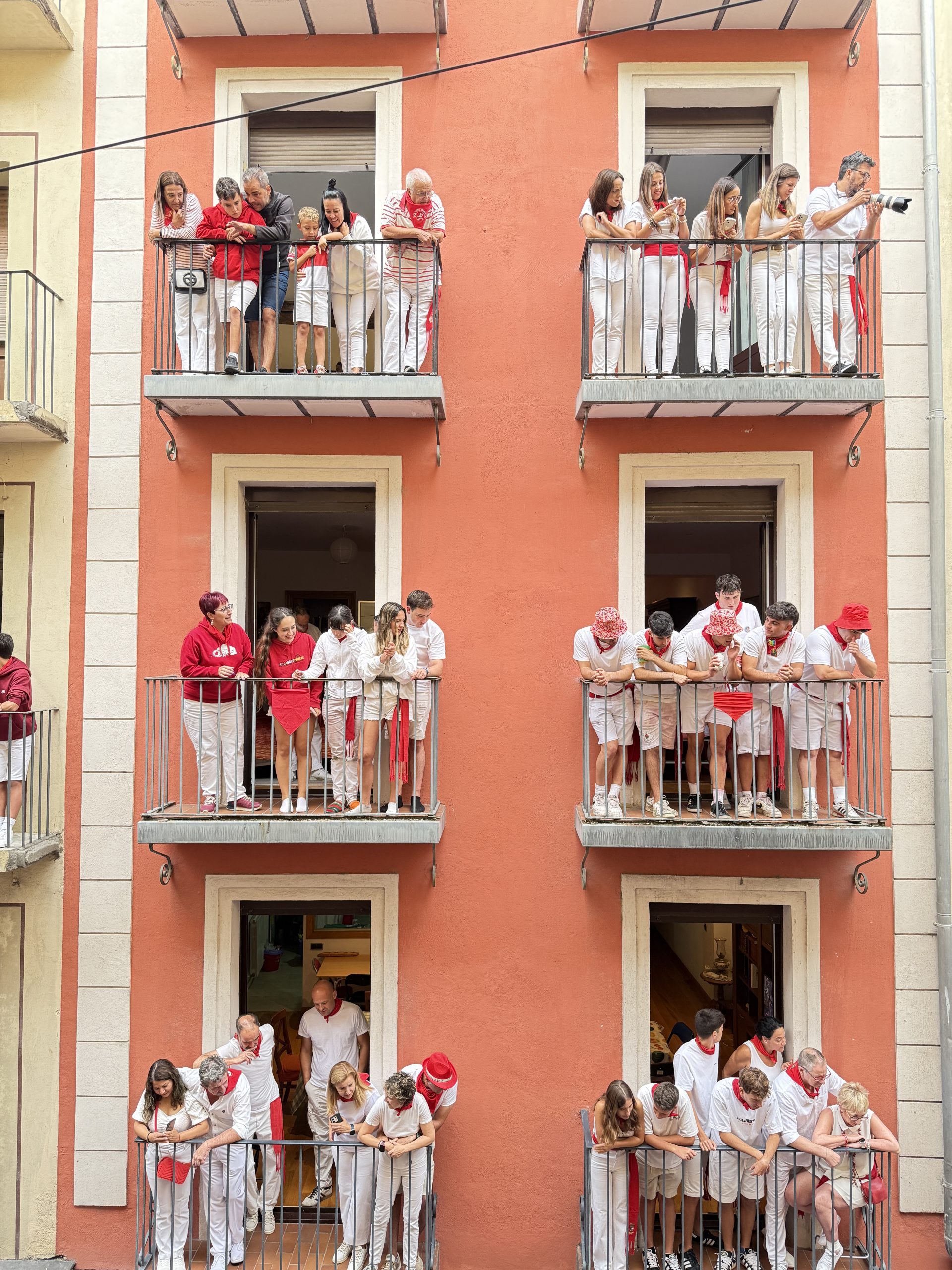 Champagne Moment - Image 3