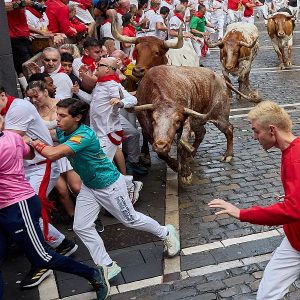 pamplona balcony san fermin festival