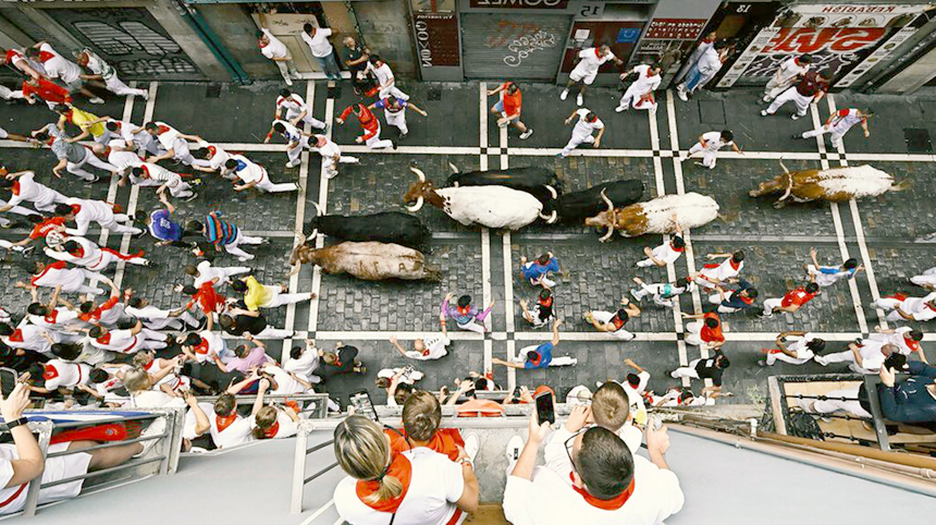 Pamplona Encierro View From Balcony